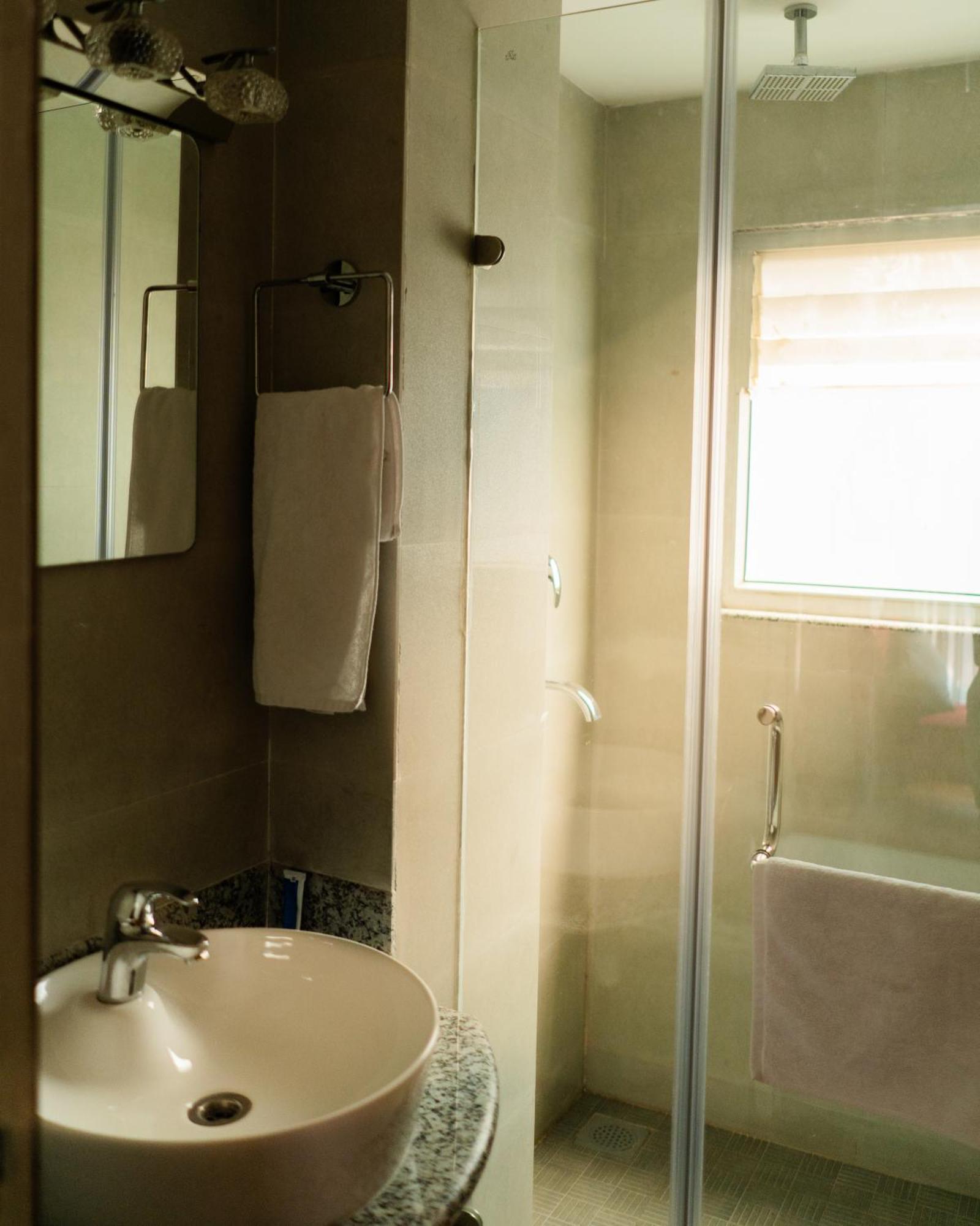 Laxmi Niwas Hotel Lalitpur Екстериор снимка